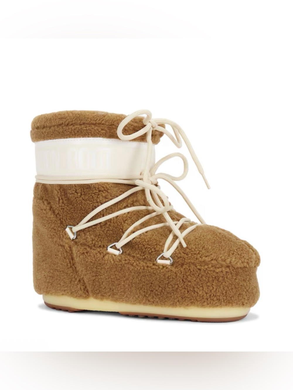 Moon Boot Icon Low Fleece Boot in Camel size 5.5-7